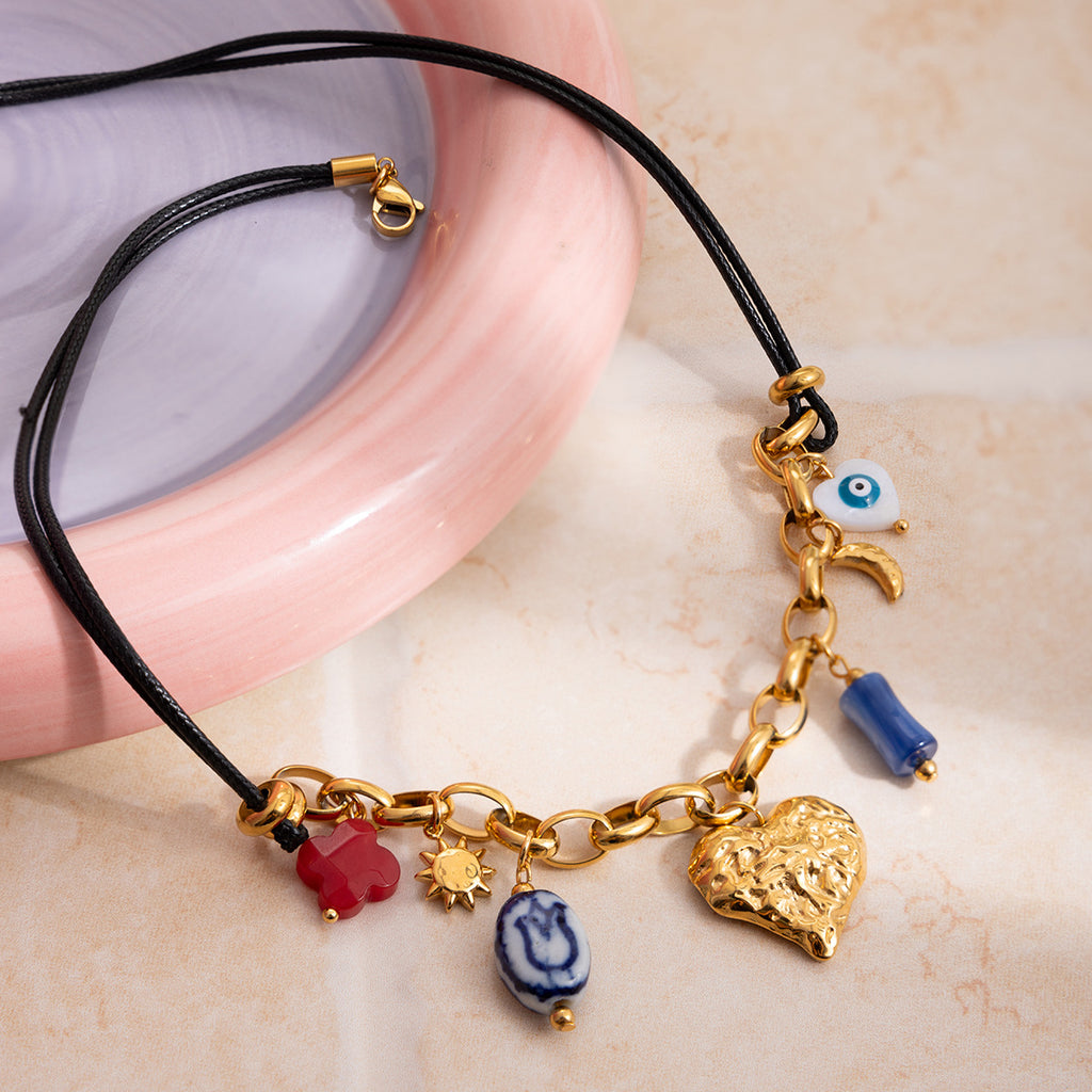 Malika Gems Retro Heart Necklace Set – Timeless Love Collection
