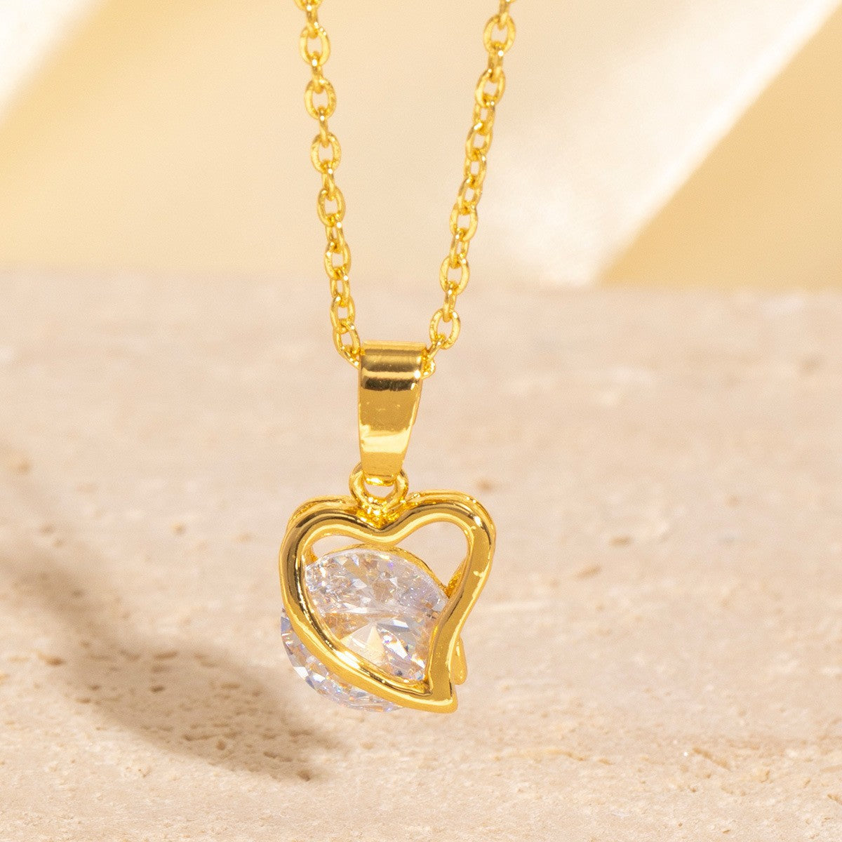 Malika Gems Minimal Luxe Heart Necklace – Elegant Hollow Design