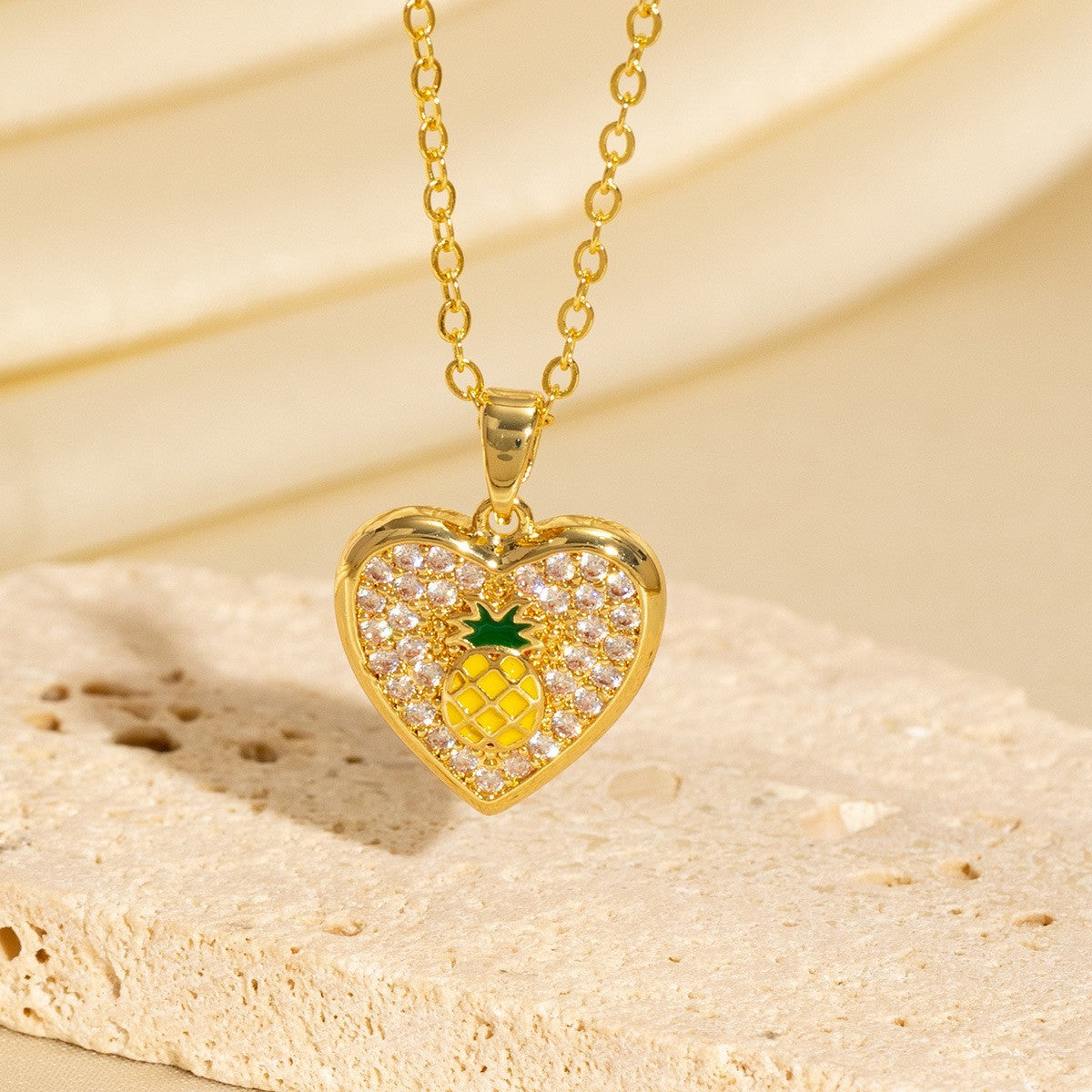 Malika Gems Minimal Luxe Heart Necklace – Elegant Hollow Design