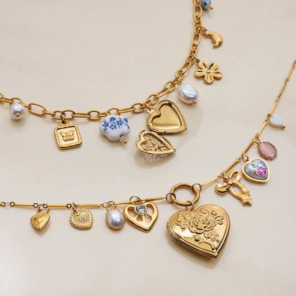 Malika Gems Memory Heart Locket – Photo Frame Pendant