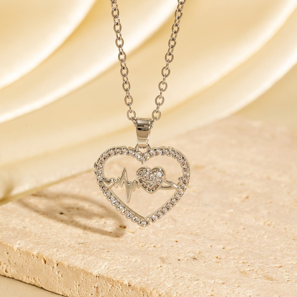 Malika Gems Minimal Luxe Heart Necklace – Elegant Hollow Design