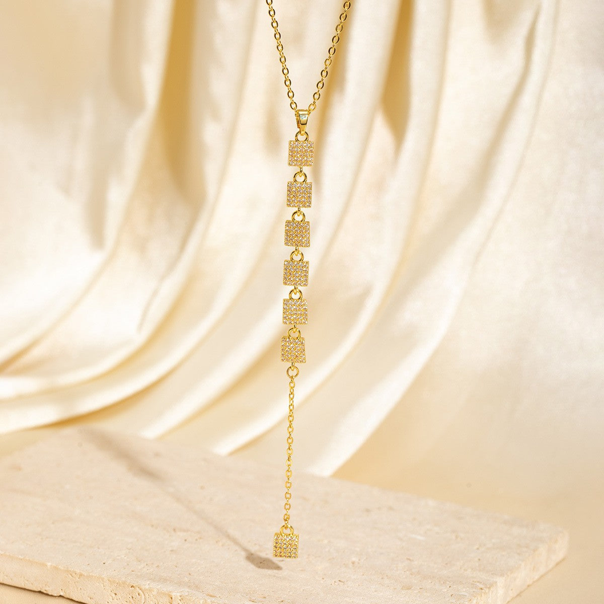 Malika Gems Tassel Flow Necklace – Color Zircon & Elegant Drop Design