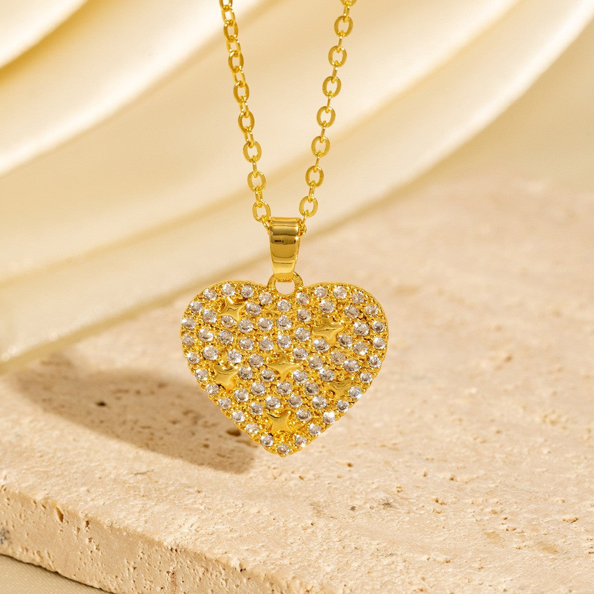 Malika Gems Minimal Luxe Heart Necklace – Elegant Hollow Design