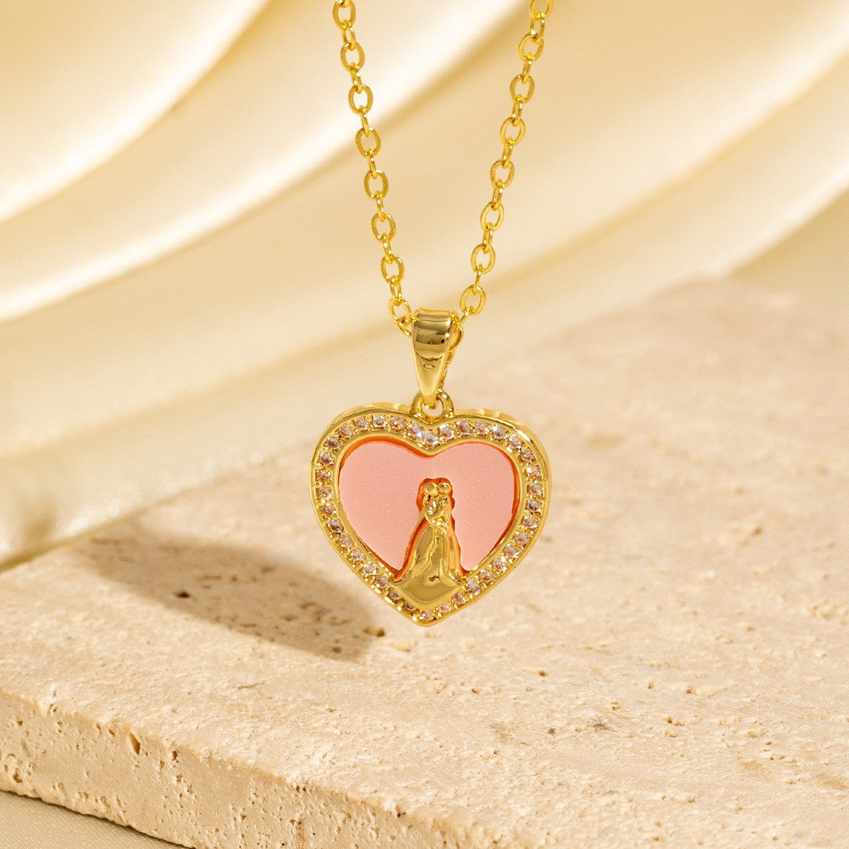 Malika Gems Minimal Luxe Heart Necklace – Elegant Hollow Design