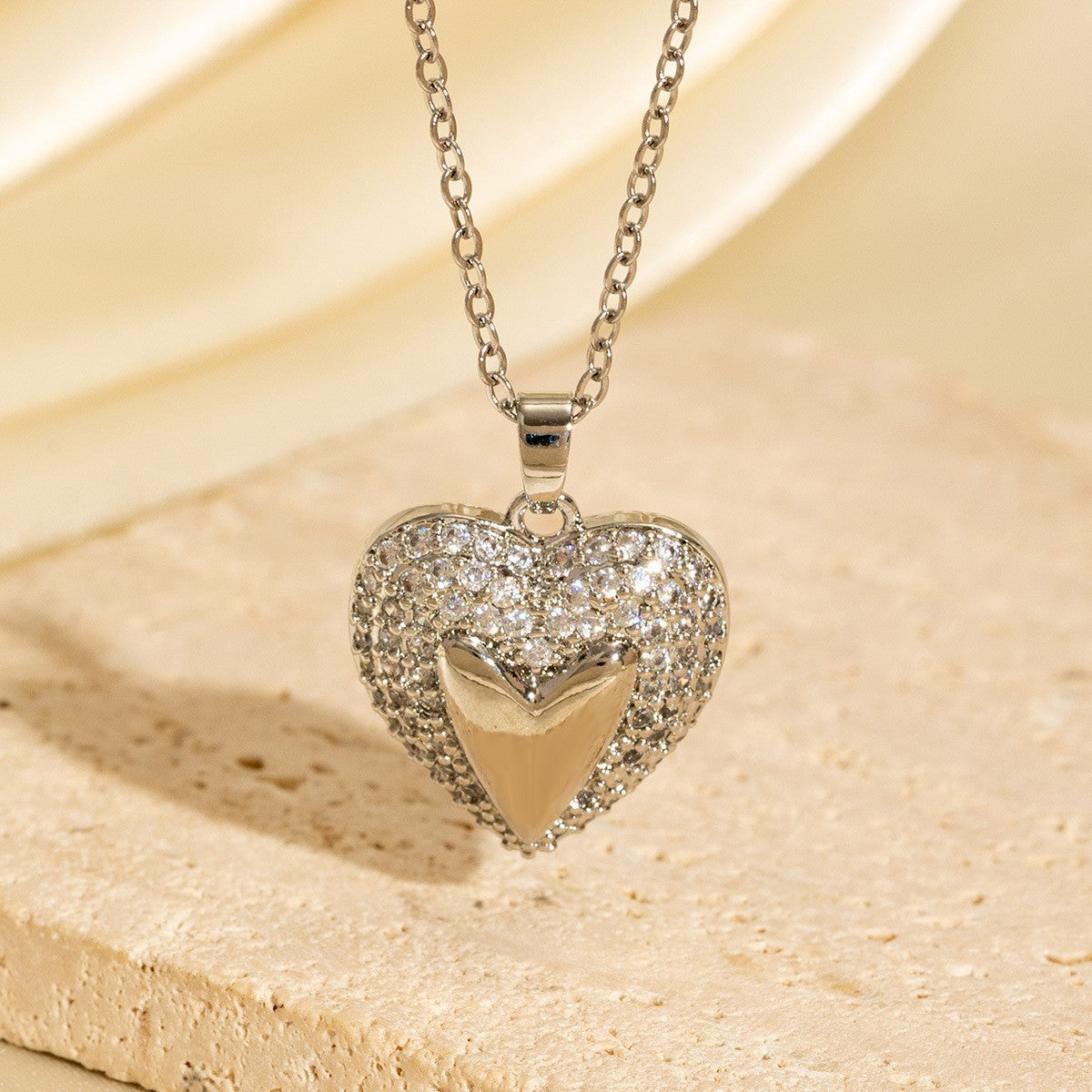 Malika Gems Minimal Luxe Heart Necklace – Elegant Hollow Design