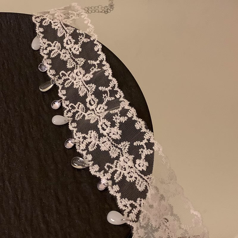 Malika Gems Lace Allure Choker – Elegant Statement Necklace