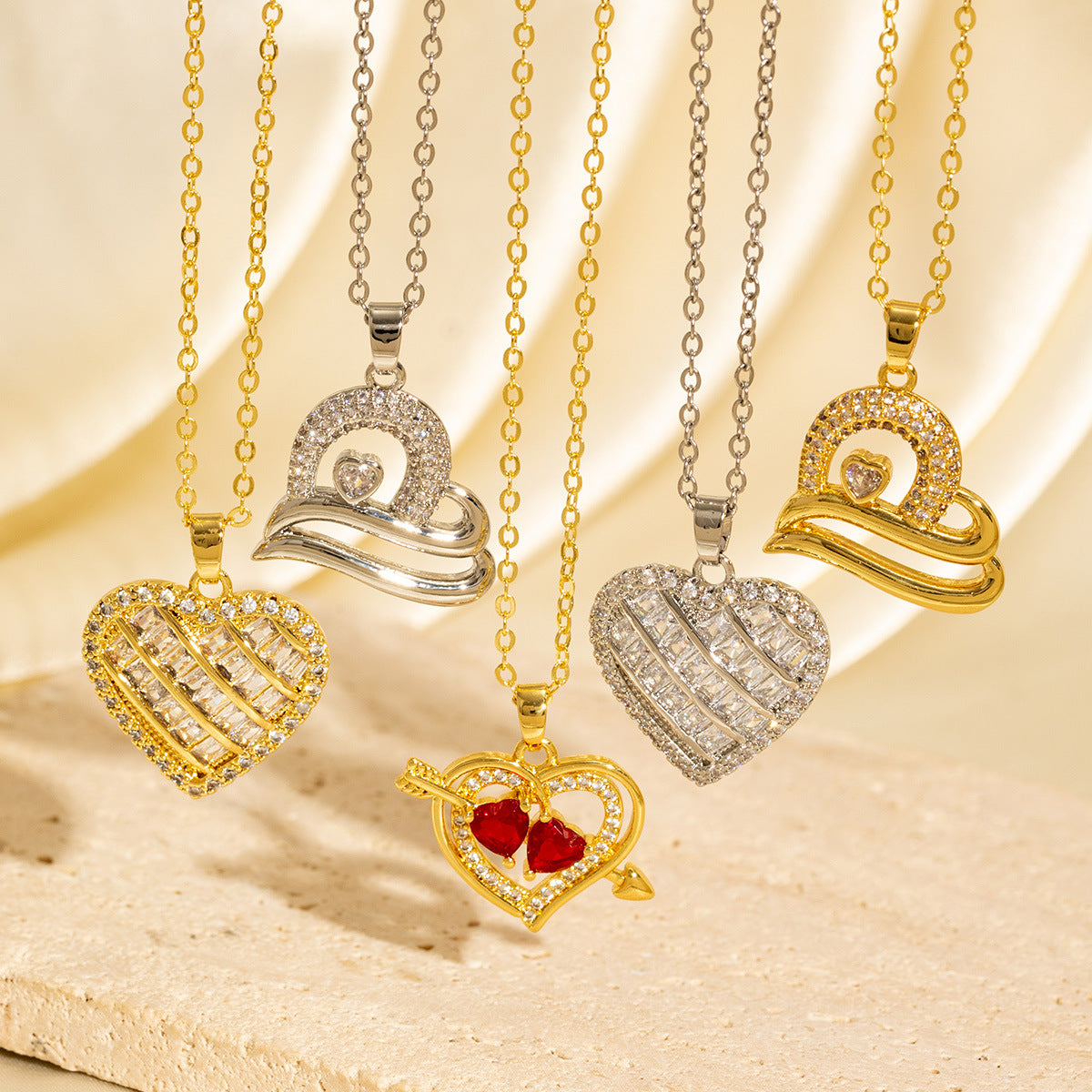 Malika Gems Crystal Heart Radiance Necklace – Full Zircon Glow Pendant