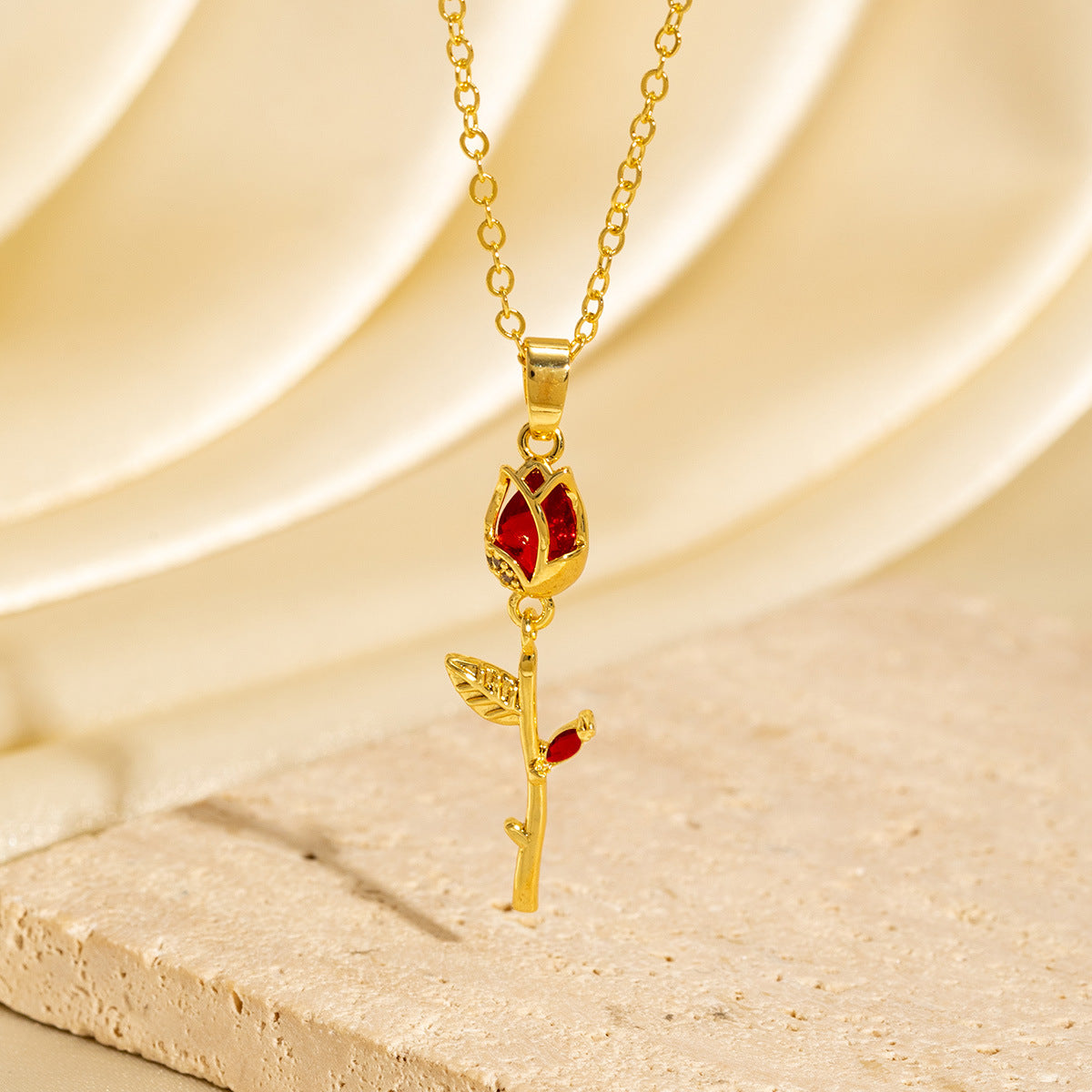 Malika Gems Personalized Tulip Necklace – Custom Floral Piece