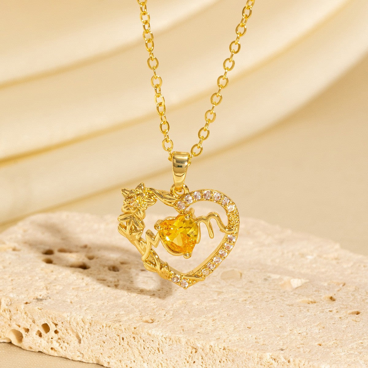 Malika Gems Minimal Luxe Heart Necklace – Elegant Hollow Design