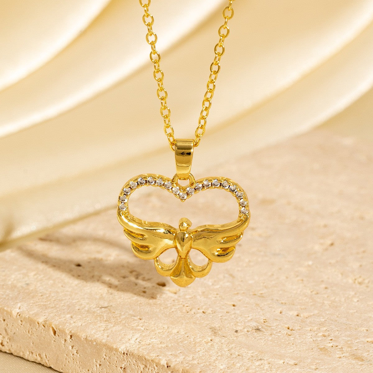 Malika Gems Minimal Luxe Heart Necklace – Elegant Hollow Design