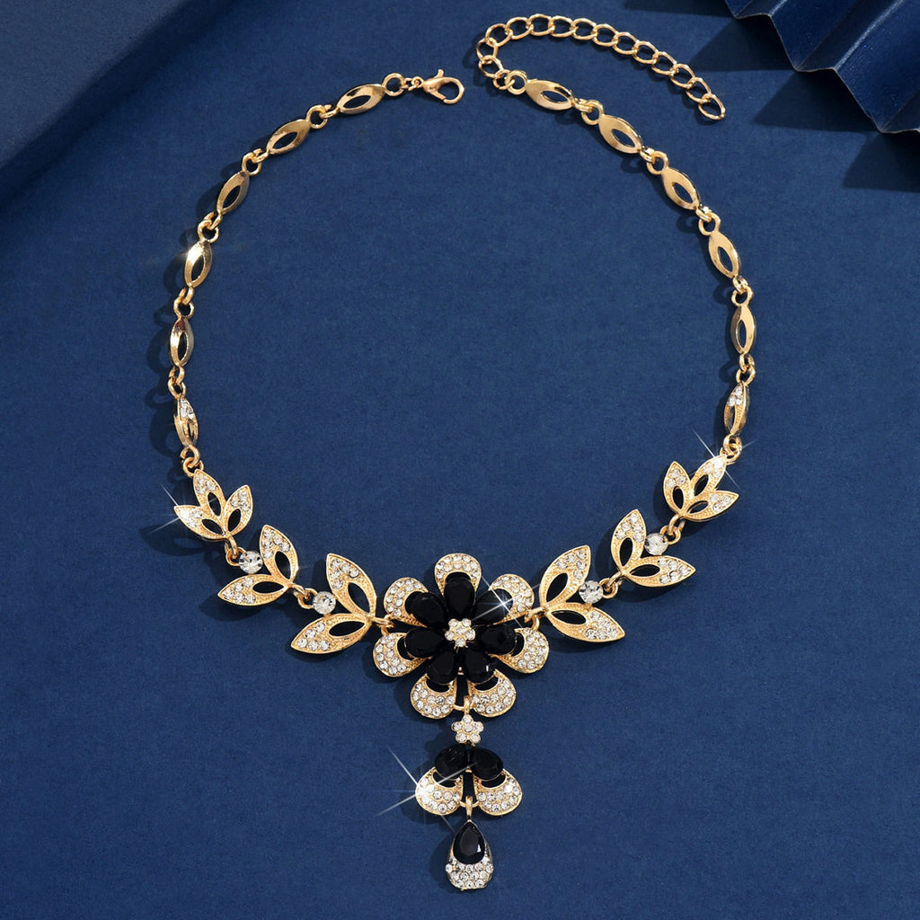 Malika Gems Midnight Flower Necklace – Black Crystal Bloom Pendant